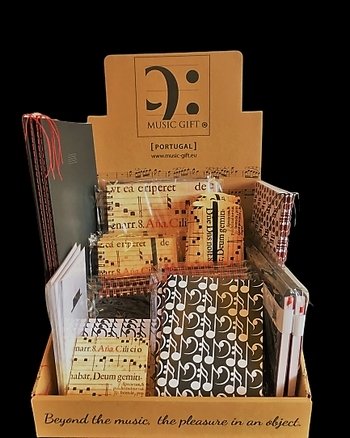 Display Notebooks