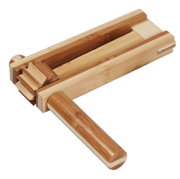 Bambus-Ratsche gro  zweifarbig ca. 16 x 16 cm