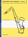 Making the Grade 1 alto saxophone easy popular pieces for young alto saxophonists, mit klavier