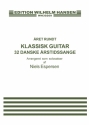 Nils Espersen, 32 Danske rstidssange Vocal and Guitar Buch