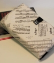 Buchh�lle Music mit Klettverschluss 43x25,5 cm (geschlossen 17,5x25,5 cm)